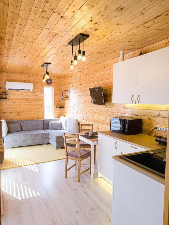 Cosa Nostra Apartman Sárvár Exterior foto